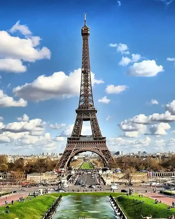Eiffle-Tower-Bravo-Wisata_65_11zon